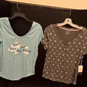 Jasmine & Ginger Blue and Gray Short Sleeve Tees
